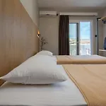 Aparthotel Comfort Zefyros Néoi Póroi