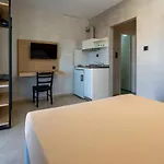 Ξενοδοχείο με διαμερίσματα Comfort Zefyros