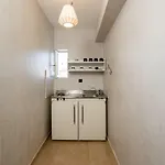 Comfort Zefyros Νέοι Πόροι