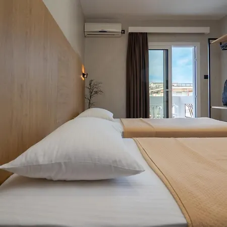 Aparthotel Comfort Zefyros Néoi Póroi
