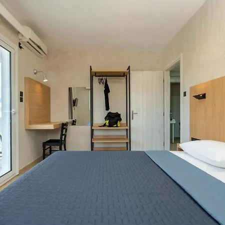 Bemyguest Comfort Zefyros Neoi Poroi