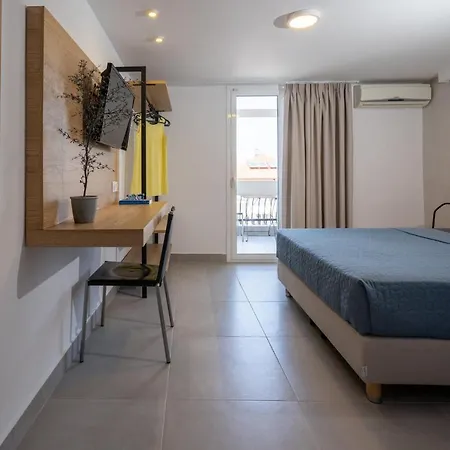 Hotel de apartamente Bemyguest Comfort Zefyros 3*