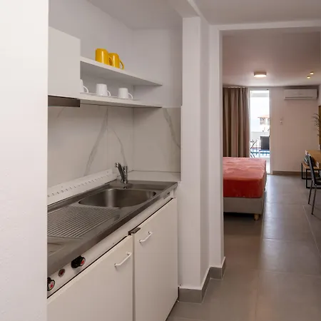 Comfort Zefyros Hotel apartamentowy