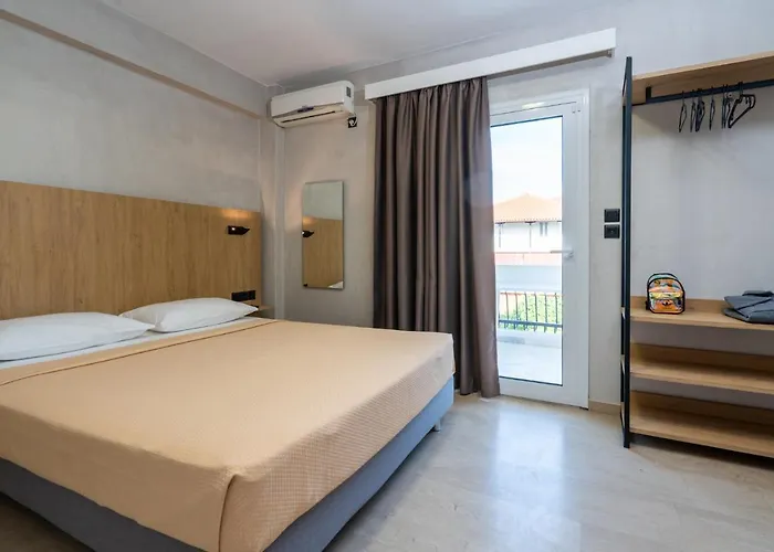 Aparthotel Comfort Zefyros Neoi Poroi