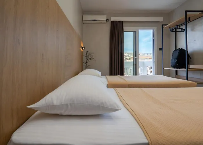 Aparthotel Comfort Zefyros Neoi Poroi