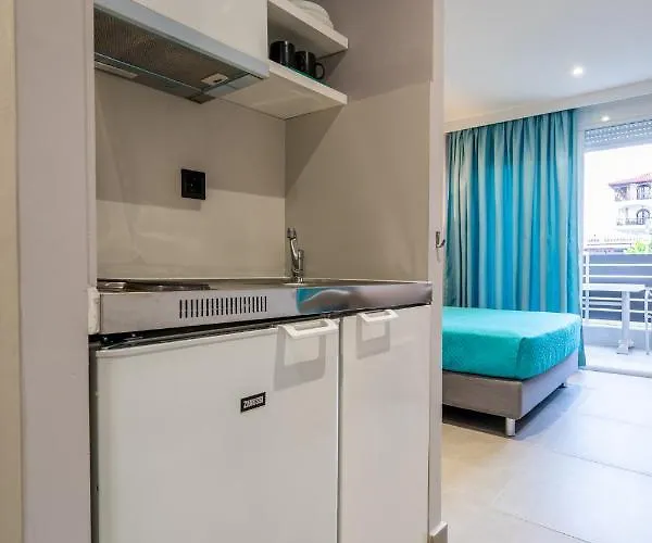 Comfort Zefyros 3* Néoi Póroi