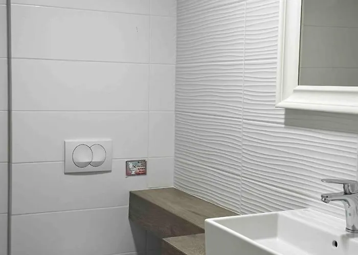 Comfort Zefyros 3* Néoi Póroi