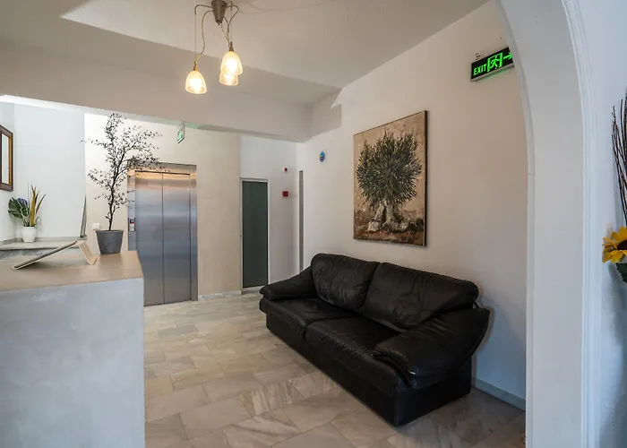 Aparthotel Comfort Zefyros Neoi Poroi