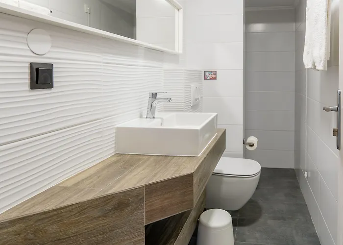 Comfort Zefyros Aparthotel