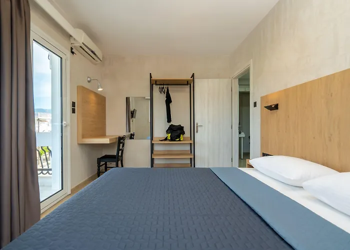 Comfort Zefyros Aparthotel Néoi Póroi