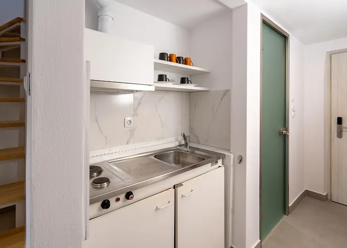 Comfort Zefyros Néoi Póroi