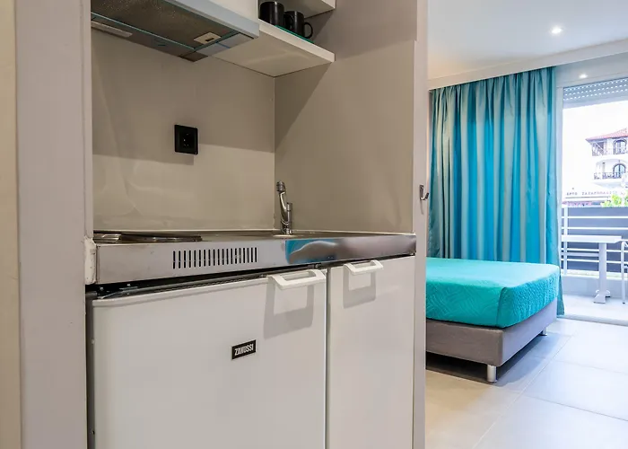 Aparthotel Comfort Zefyros Neoi Poroi